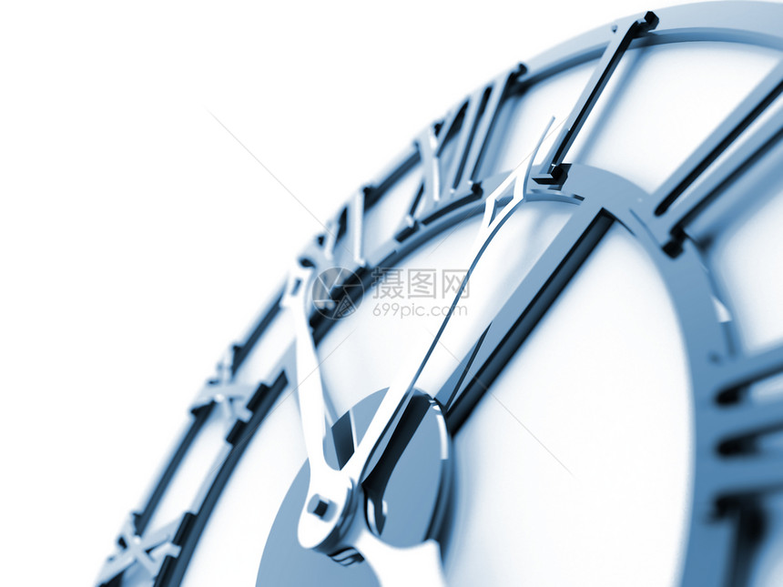白色背景的旧深蓝色金属时钟图片