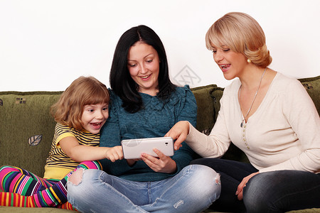 pc游戏与平板电脑Pc家庭母亲工具成人女性闲暇药片喜悦女士孩子背景