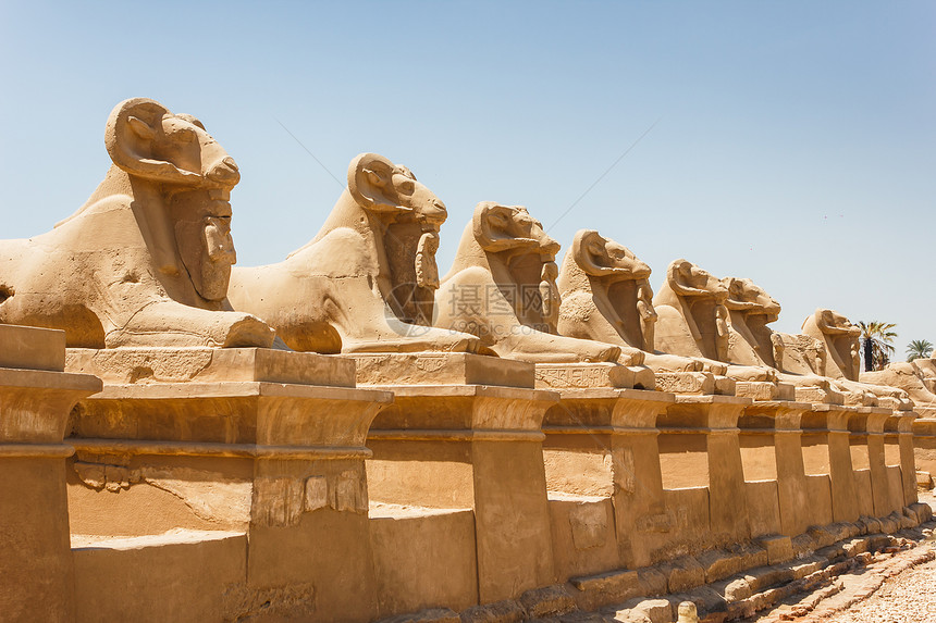 埃及卡纳克寺庙古老废墟柱子建筑宗教石头文化国王纪念馆雕像上帝纪念碑图片