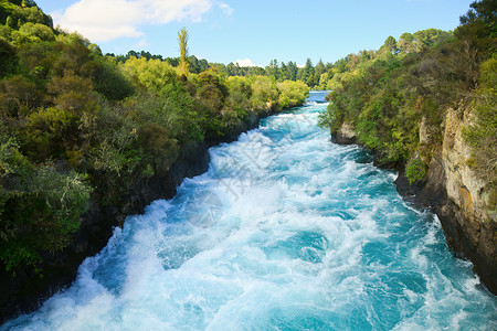 胡卡瀑布激流旅游漂流速度风景白色峡谷力量蓝色高清图片