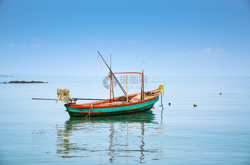 船舶和海船旅游晴天海景草地地平线太阳城市场地场景季节图片