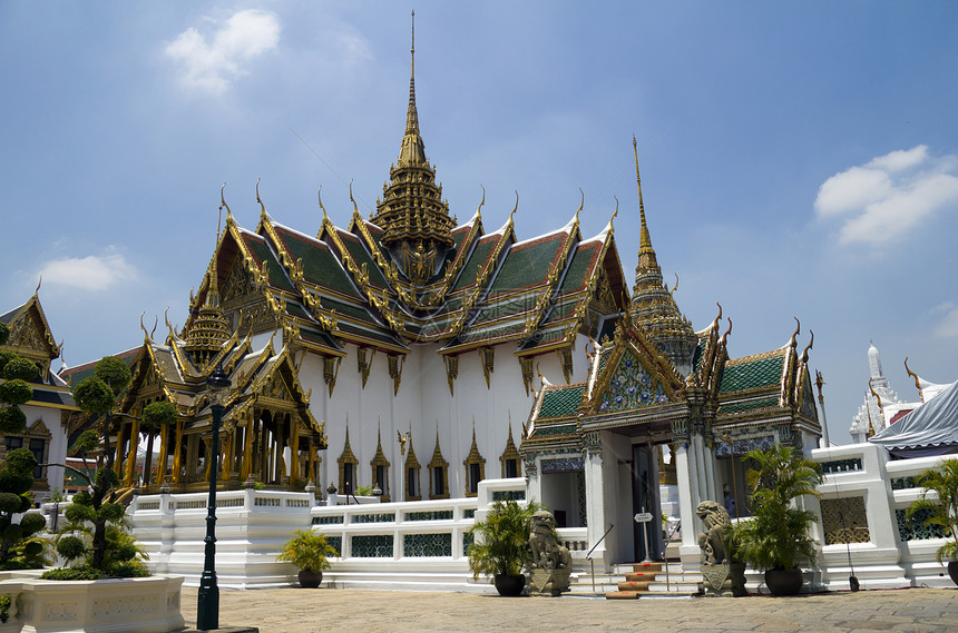 曼谷大宫雕塑恶魔金子雕像宗教建筑学文化历史性旅行旅游图片