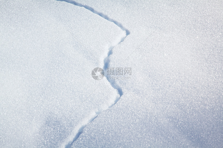 倾积雪背景图片