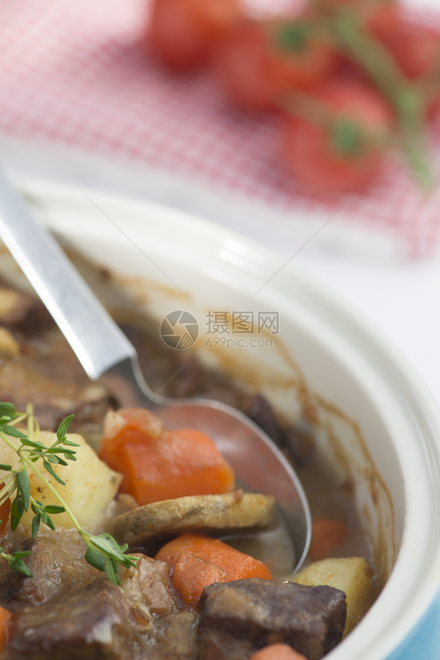 牛肉卡塞罗菜盘子肉汁餐厅沙锅土豆烹饪乡村美食食谱蔬菜图片