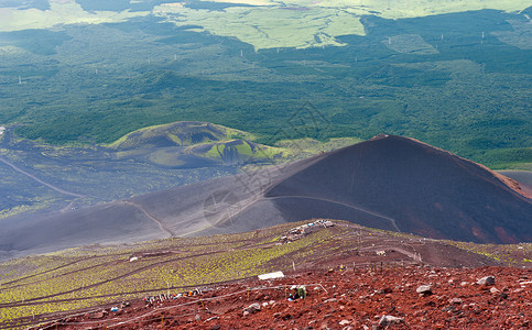 火山锥本州岛擦洗高清图片