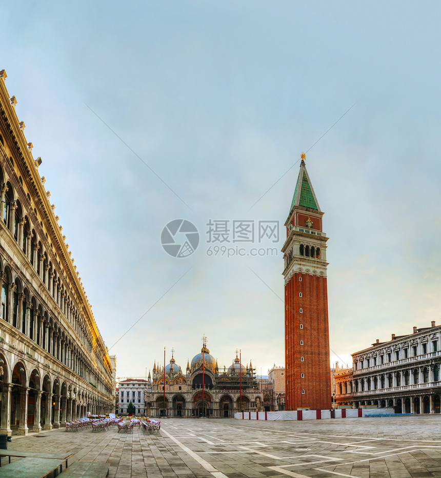 意大利威尼斯圣马尔科广场大教堂柱子正方形教会旅行地标英石景观城市分数图片