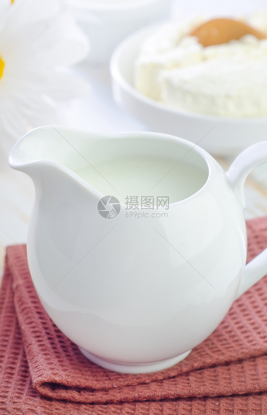 平间乡村午餐国家美食牛奶奶油投手产品乳制品酸奶图片