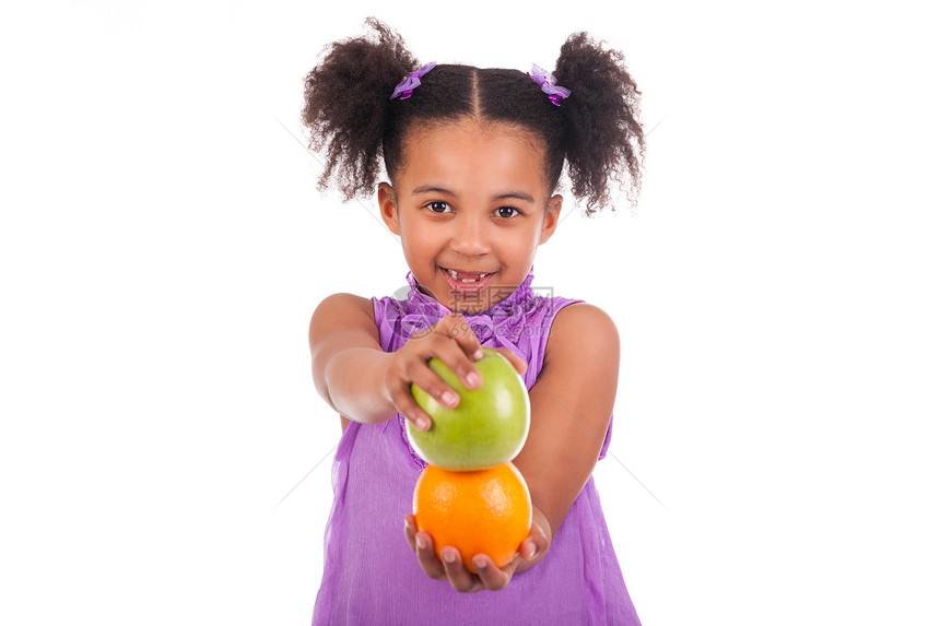 带水果的非洲小女孩图片