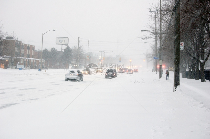 落雪城市降雪季节天气白色图片