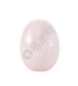 鸡蛋形式的粉红色夸尔茨背景图片