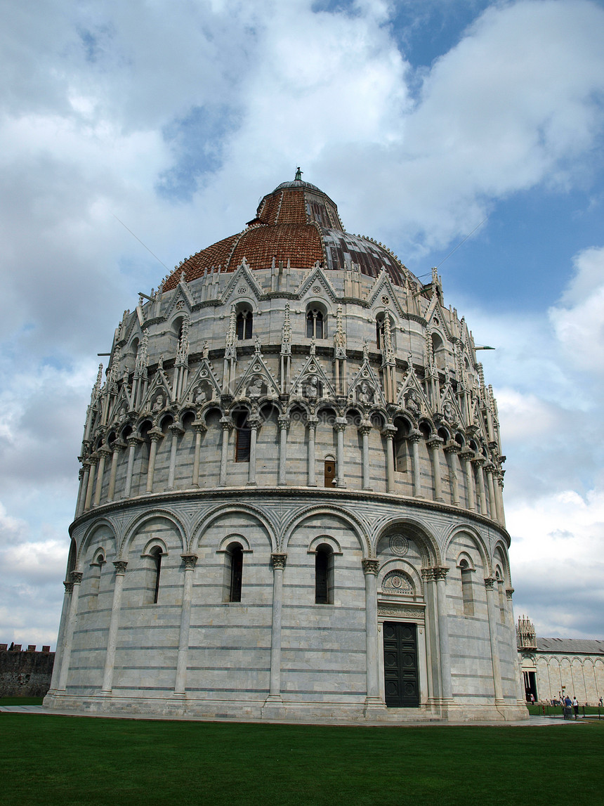 Pisa  圣约翰在米拉科利广场的浸礼会大教堂纪念碑洗礼池旅行广场建筑学奇迹历史建筑坎波图片