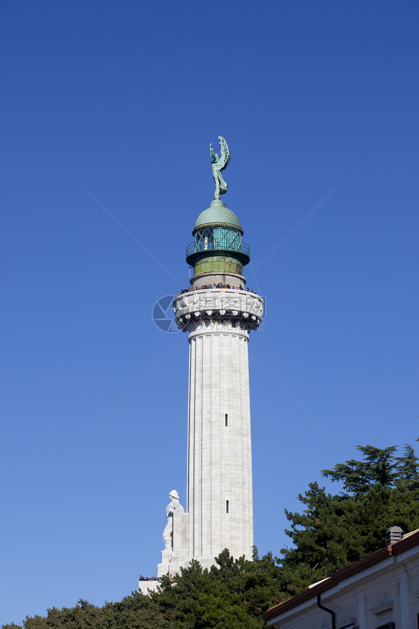 里雅斯特灯塔身体导航雕塑纪念馆纪念碑安全建筑学灯头灯遗产柱子图片