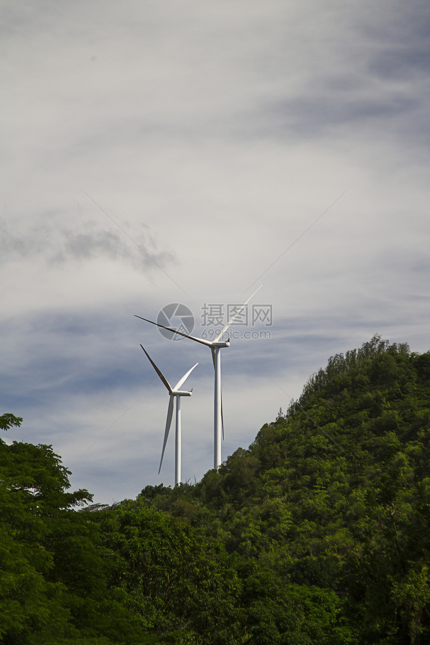 风风车蓝色全球发电机涡轮天空建筑学晴天白色技术燃料图片