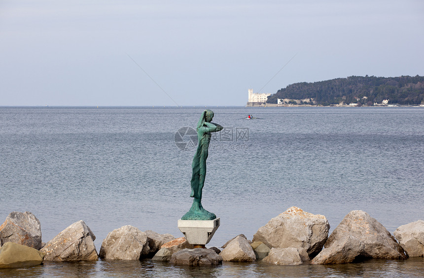 海洋标志旅行旅游雕塑历史岩石贵族雕像废墟蓝色地标图片