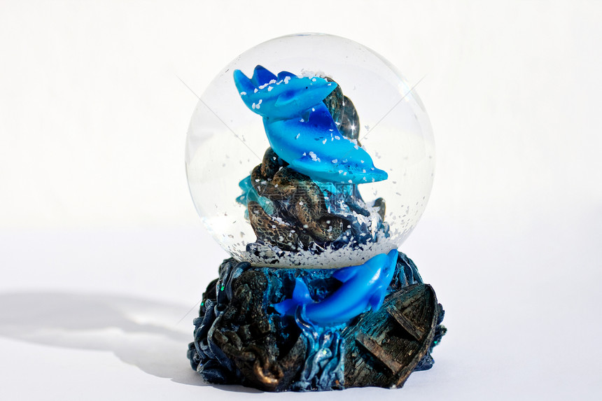海豚的苏维海豚 变成水晶球纪念品家具水晶玻璃图片