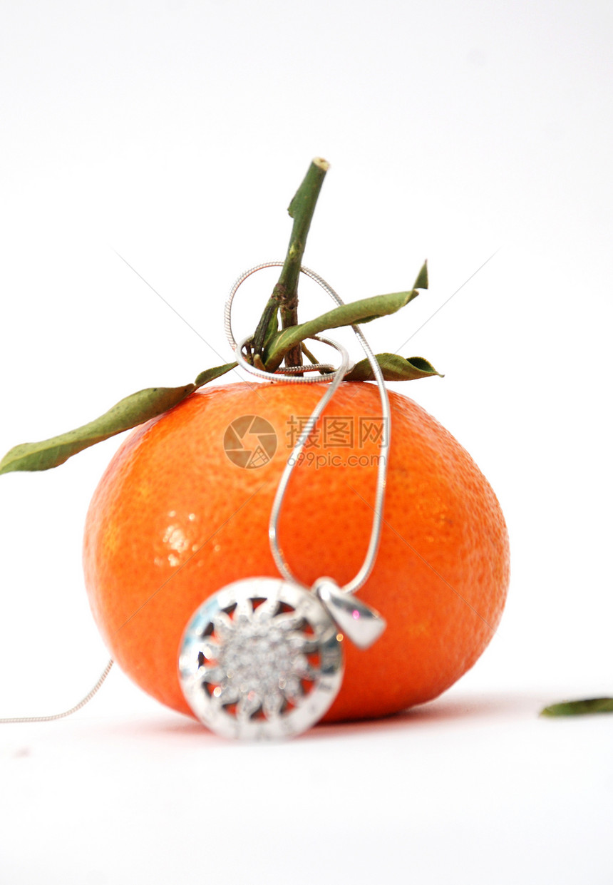 坦格林皮肤种子红色宝石橙子戒指水果小吃食物白色图片