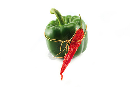 白上隔离的绿胡椒和辣椒绿色蔬菜活力健康食物美食背景图片