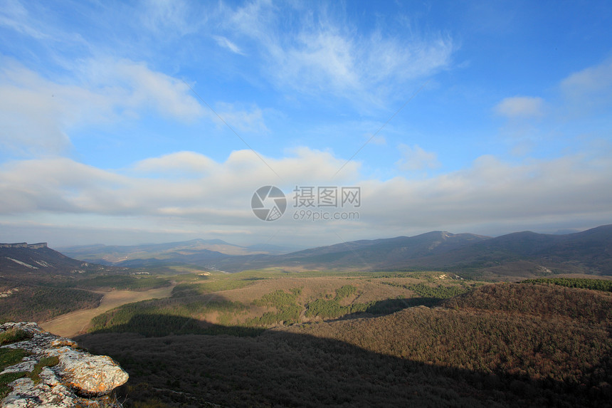 山洞城市MangupKale天空蓝色旅行岩石地平线太阳天堂爬坡季节天气图片