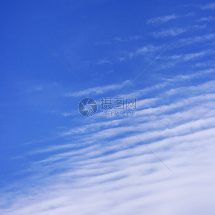 蓝蓝天空气候云景环境沉淀晴天阴霾气氛积雨季节天蓝色图片