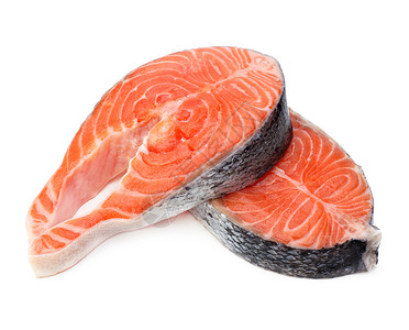 新鲜鲑鱼的生肉片海鲜白色产品牛扒食物红色鳟鱼背景图片