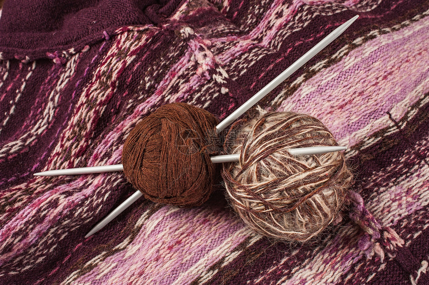 带有线条用于编织的球球细绳毛皮针织绳索棉布纤维线索漩涡羊毛材料图片
