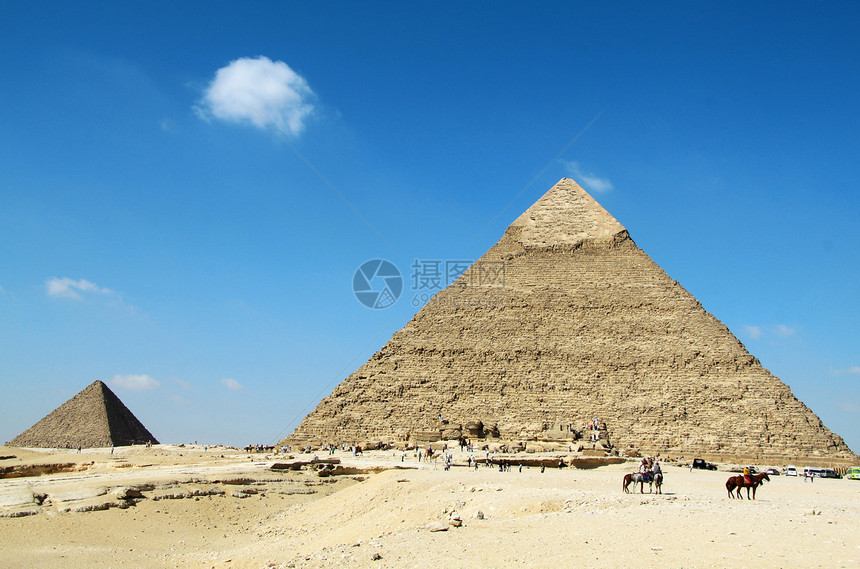 吉扎金字塔法老图片