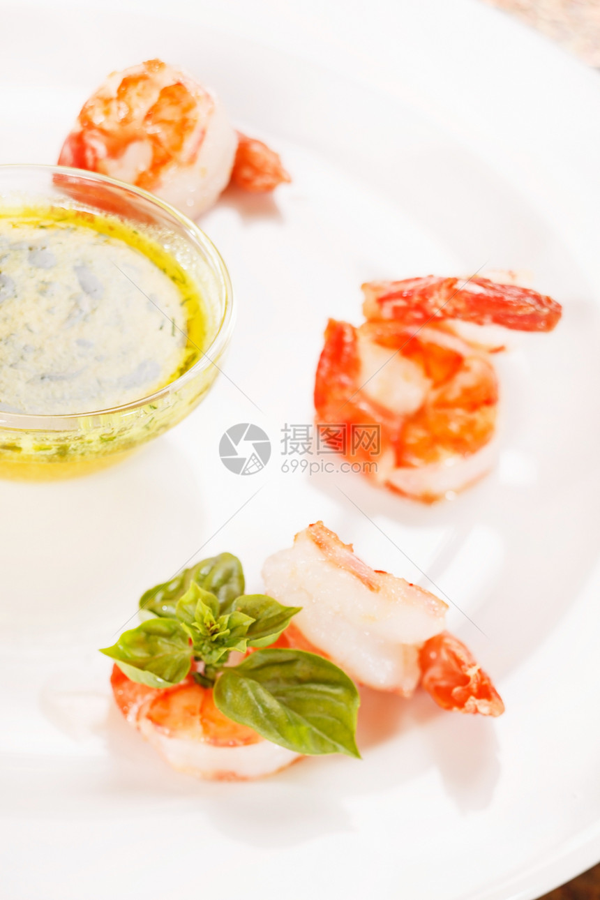 带酱汁的虾蔬菜盘子国王美食海鲜餐厅贝类午餐烹饪营养图片