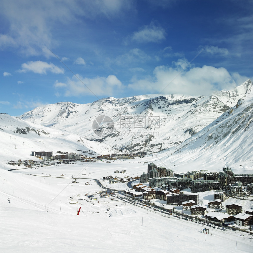 法国萨瓦阿尔卑斯山旅行山脉胜地山区山景世界季节滑雪外观图片