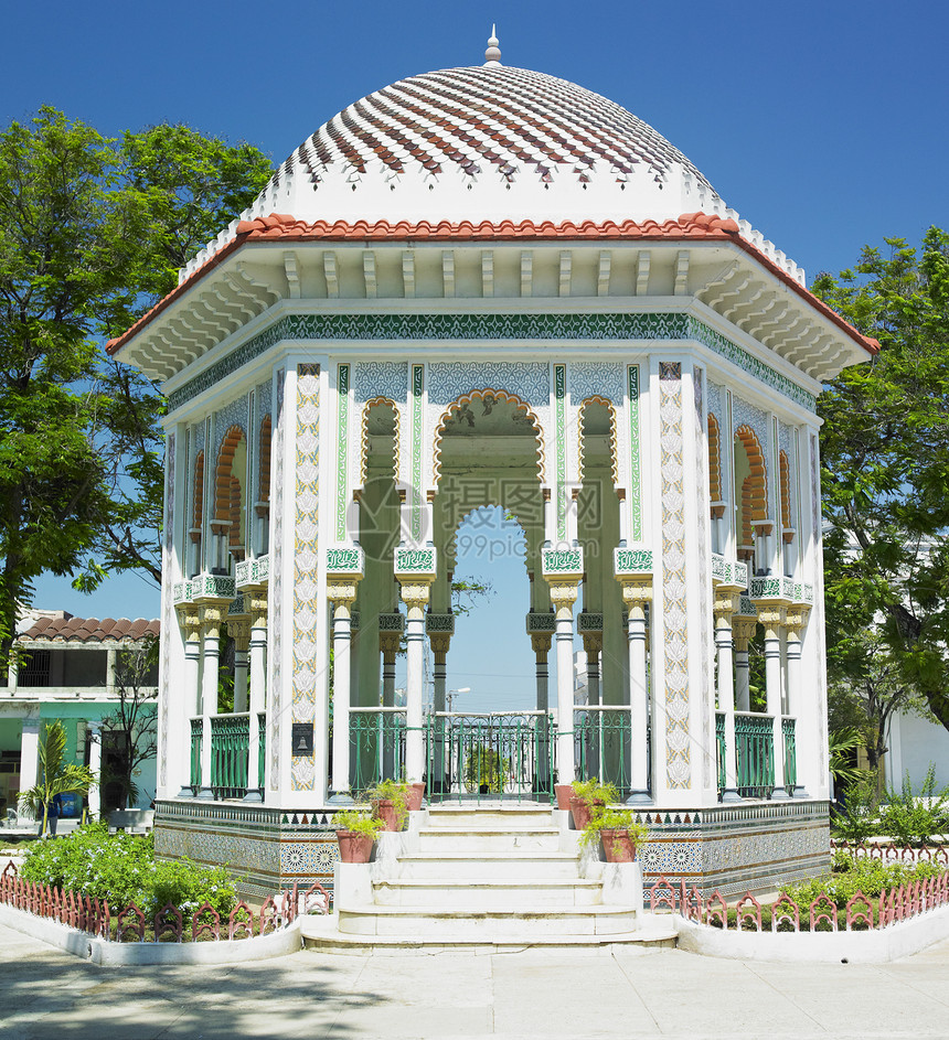 古巴曼萨尼略C区荣耀外观正方形建筑物城市别墅旅行殖民避暑建筑学图片