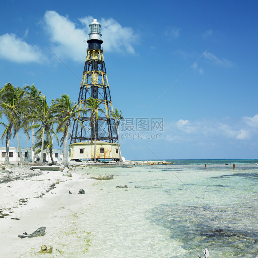 古巴比那尔德里奥省棕榈支撑导航建筑物海岸外观建筑海景指导海滩图片