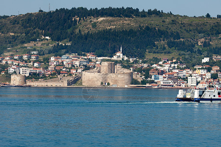 堡垒弯拖船土耳其卡纳卡莱的基利塔希尔城堡文化港口海峡海岸线堡垒旅游古董地标历史建筑学背景