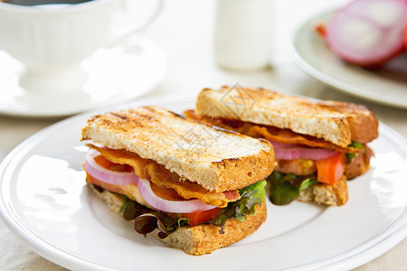 培根三明治美食野餐午餐猪肉绿色水果面包蔬菜油炸食物高清图片