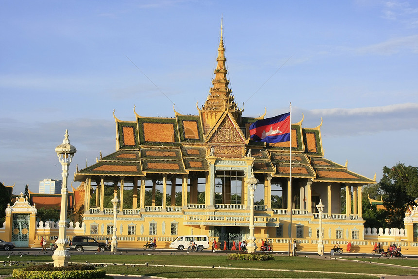 柬埔寨金边皇宫月光月光展馆奢华建筑学历史性观光文化王国遗产柱廊月光城市图片