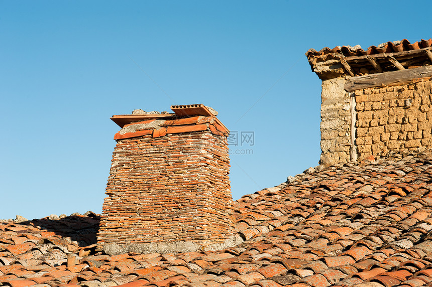 中世纪屋顶历史性瓷砖风化建筑黏土土坯水平烟囱建筑学房子图片