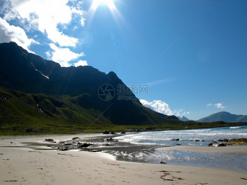 挪威海滩摄影旅游海岸峡湾风景海湾太阳岩石爬坡远足图片