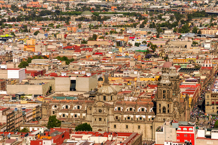 墨西哥城大教堂的空中观察图片