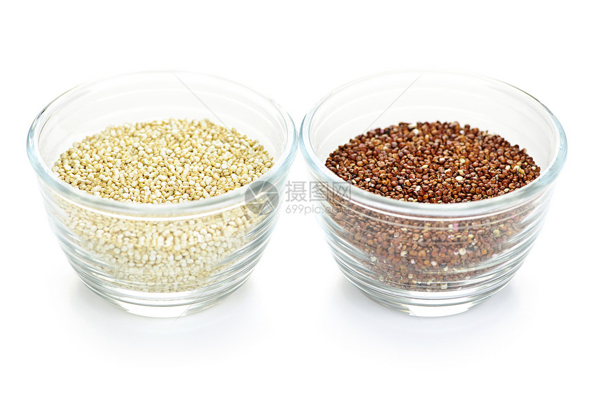 红的和白的quinoa谷物 在碗里食物玻璃红色白色健康盘子内核核心种子粮食图片