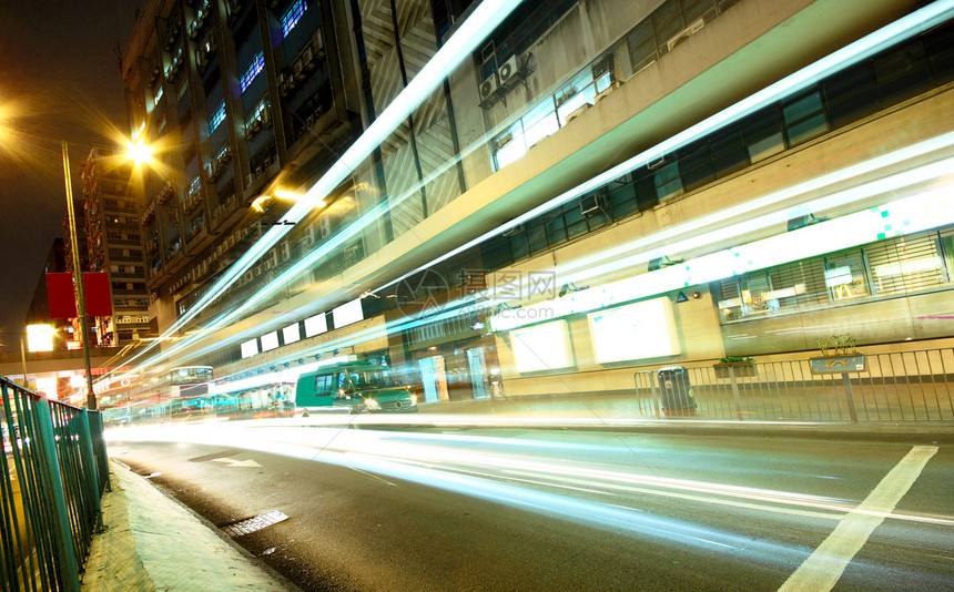香港市中心地区的公路交通和交通景观建筑学地标辉光摩天大楼戏剧性速度城市车辆大街图片