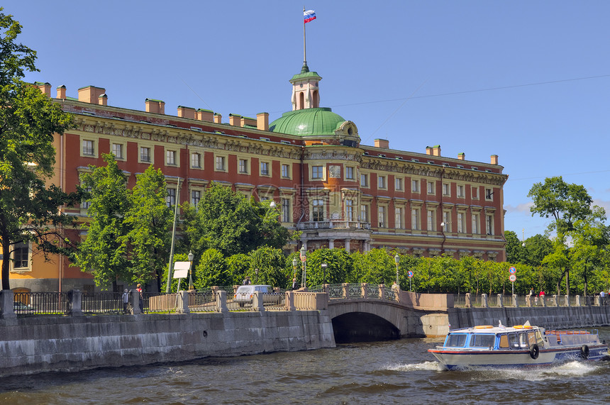 俄罗斯 圣彼得堡 米哈伊洛夫斯基城堡图片