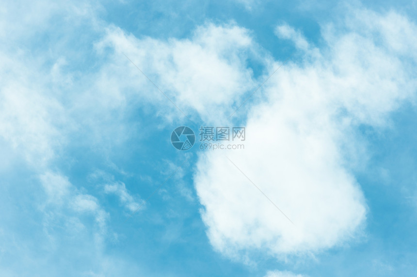 深蓝天空场景白色风景臭氧柔软度天堂天空气象环境阳光图片