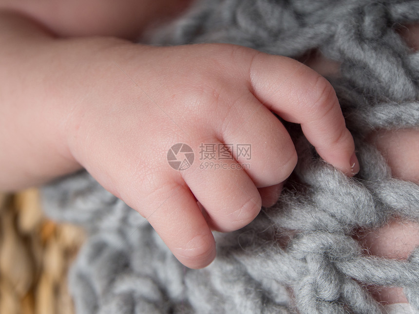 新生儿手和手指图片