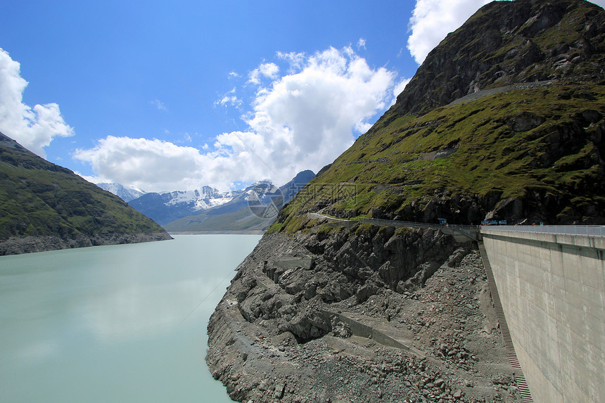 瑞士大迪斯州Lac des Dix和大坝图片