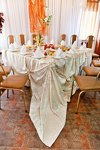 接待桌婚礼桌桌念日花朵玻璃宴会玫瑰餐厅沙拉接待金子食物背景