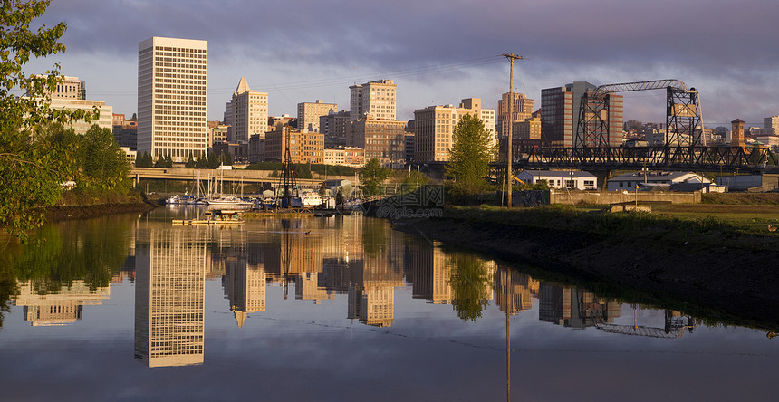 水路Tacoma塔科马市中心码头文明立交桥进口建筑学天际蓝色日出建筑物图片