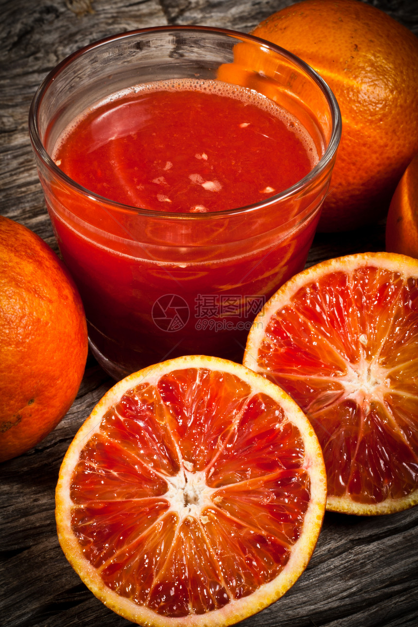 橙色塔罗橙子橙汁营养水果饮料塔罗牌木头肉质果汁玻璃图片