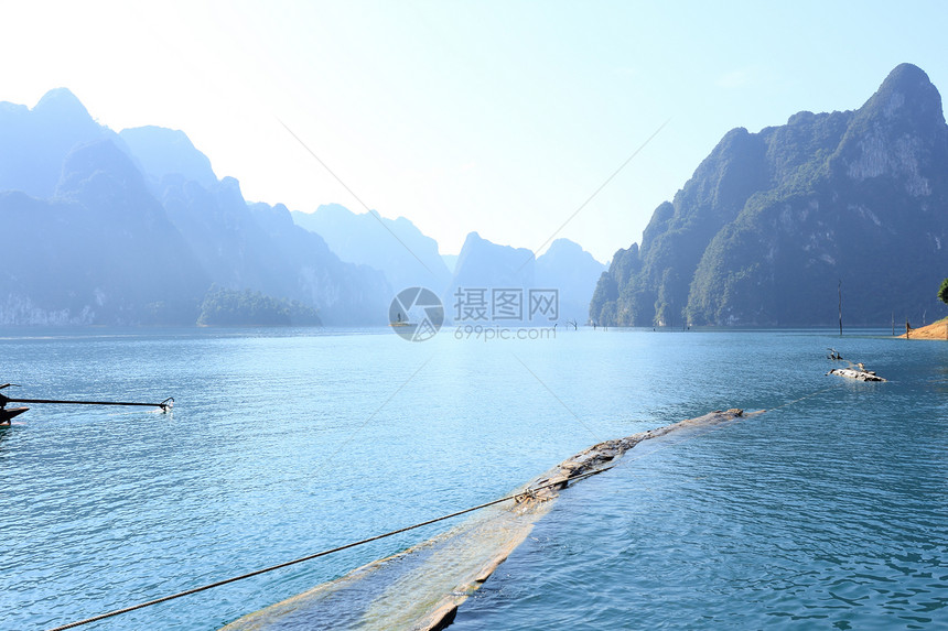 焦拉伦湖地点风景爬坡旅行水域环境保护图片