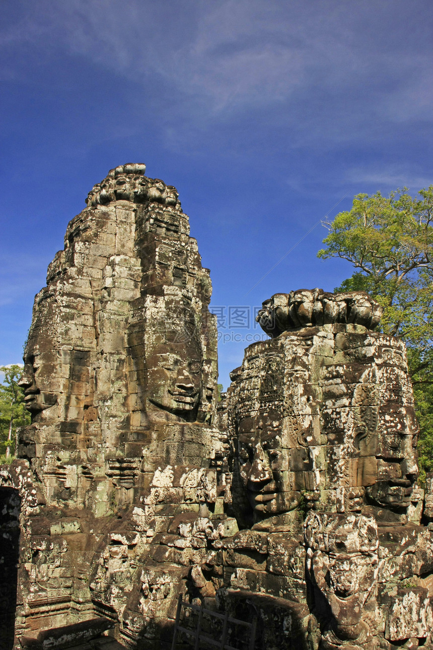 吴哥区拜顿寺庙的石面地标文明收获浮雕荒野纪念碑微笑废墟丛林高棉语图片