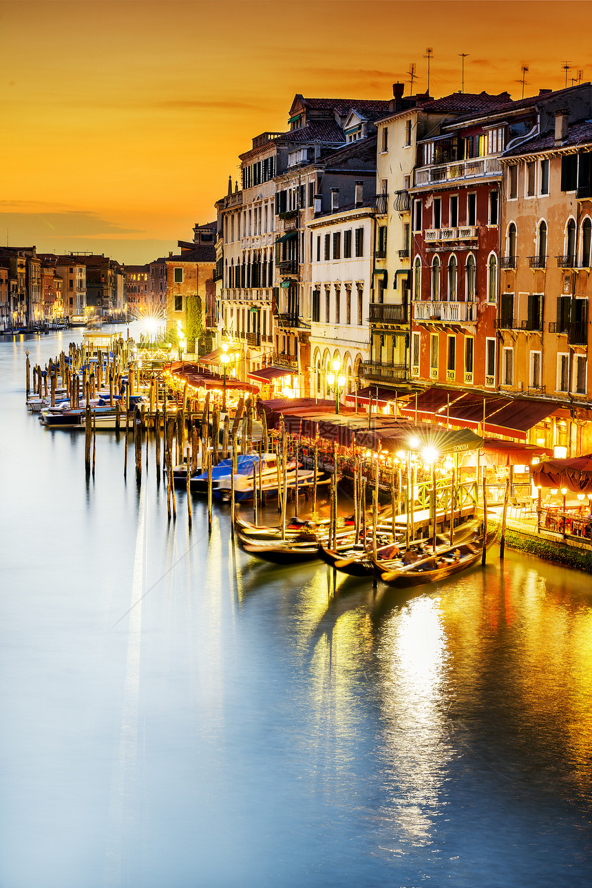 晚上大运河 威尼斯运输日落风景地标餐厅旅行街道建筑学吊船阳台图片