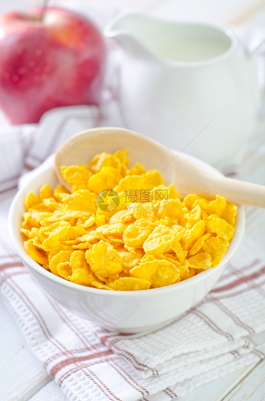 早餐纤维薄片玉米片饮食盘子粮食牛奶活力运动食物图片