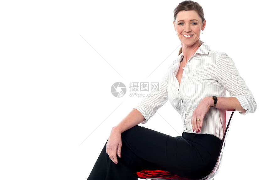 放松 笑着微笑的公司女士管理人员冒充侧姿顾问商业椅子中年工作商务职业图片
